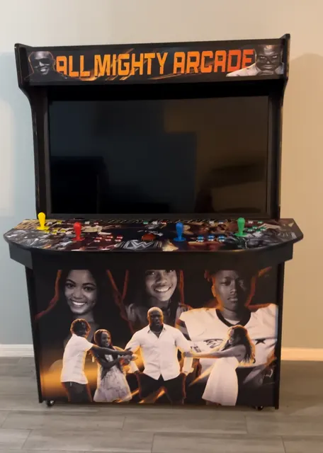 Bobby Lashley — Bobby Lashley's custom Phantom arcade