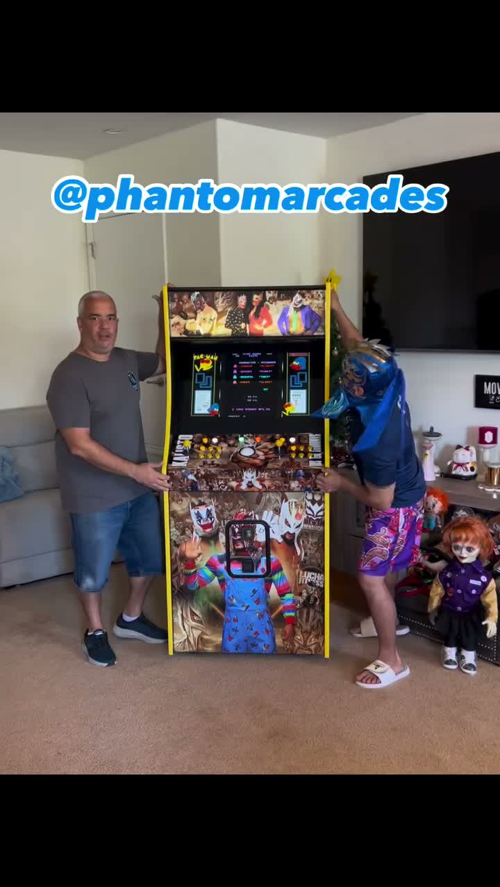 Lucha-Cade reveal
