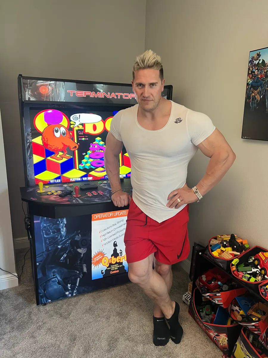 Rob Terry with Terminator